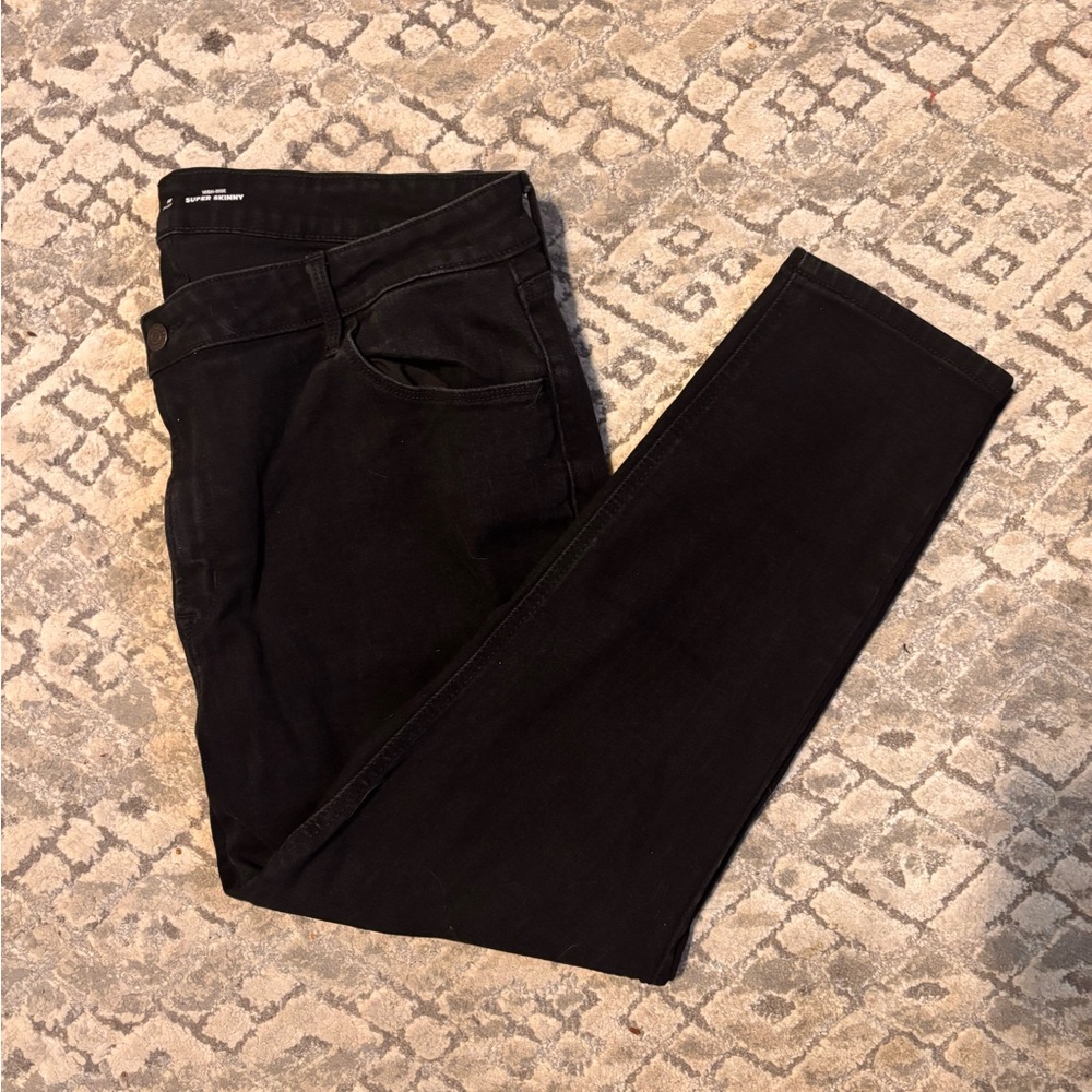Old Navy | Mid-Rise Super Skinny Jeans | 18 short | gently used